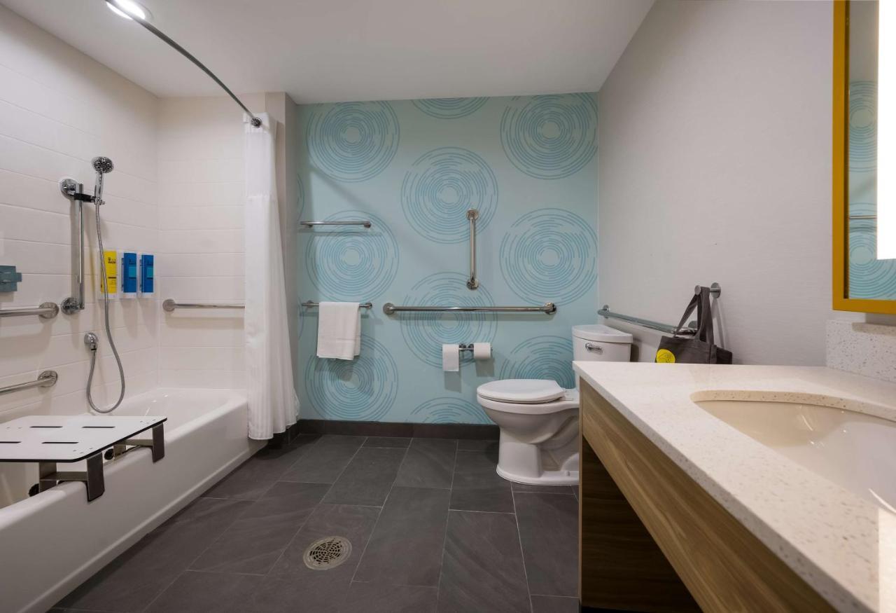 Tru By Hilton Novi Detroit Hotel Ngoại thất bức ảnh